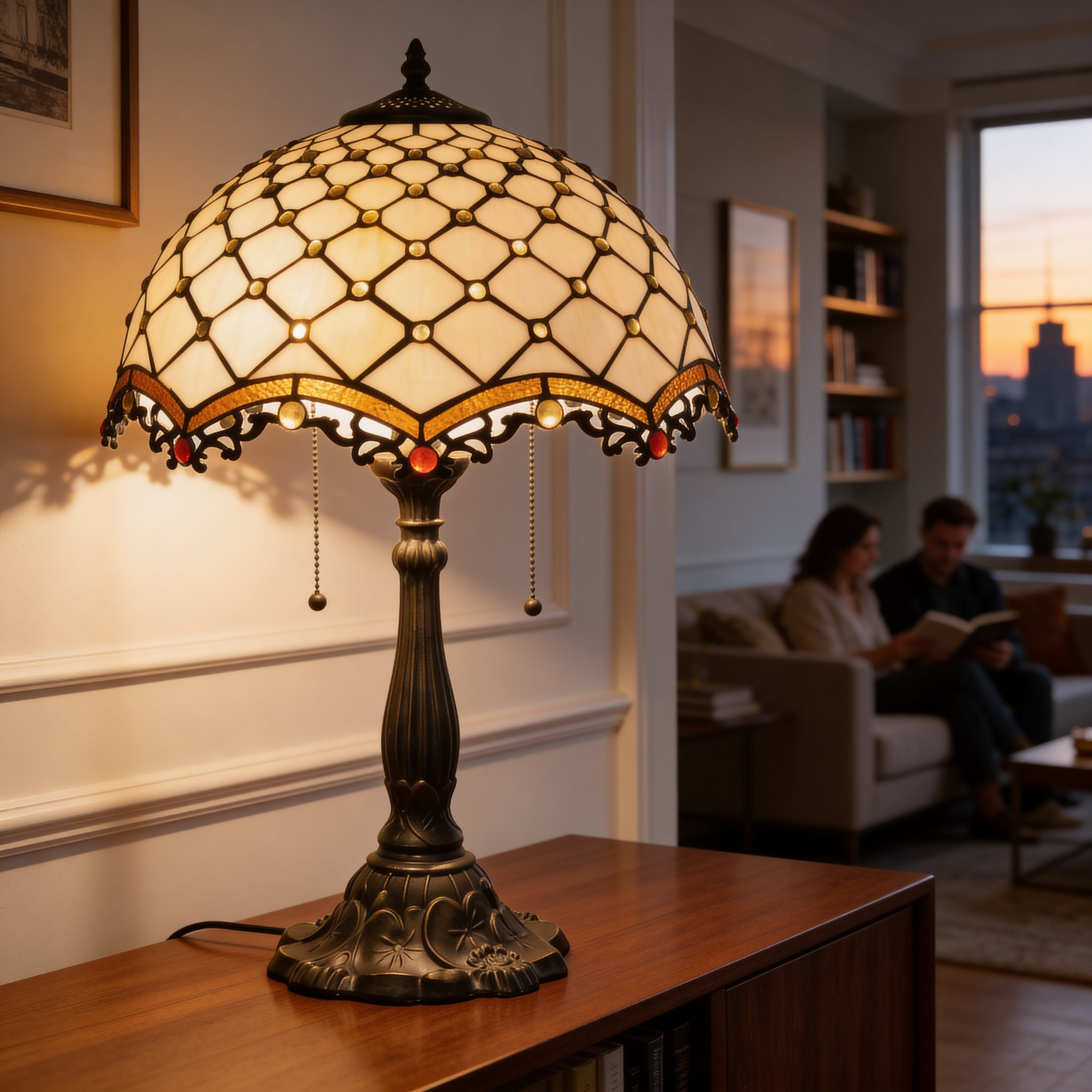 Tiffany Table Lamp - Ivory Pearl Canopy 16"